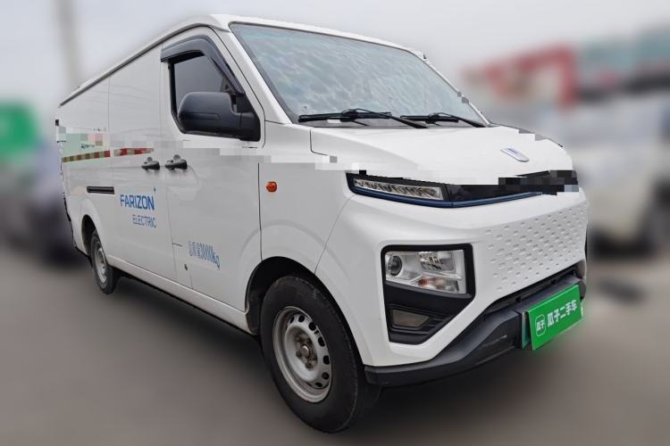 Used Farizon Xingxiang V 2023 V6E Zhonghang Lithium Battery 38.64kWh Value Edition Front Right 45 Deg