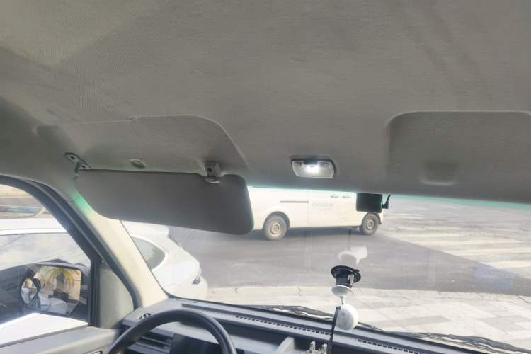 Used Farizon Xingxiang V 2023 V6E Guoxuan Hi-Tech 38.7 kWh Value Edition Headliner