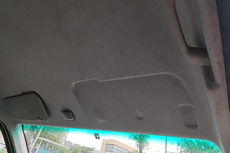 Used Farizon Xingxiang V 2023 V6E Zhonghang Lithium Battery 38.64kWh Value Edition Headliner