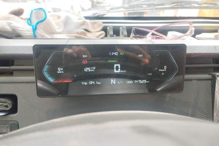 Used Farizon Xingxiang V 2023 V6E Zhonghang Lithium Battery 38.64kWh Value Edition Instrument Cluster