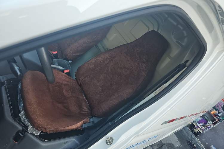 Used Farizon Xingxiang V 2023 V6E Ningde Times 41.86kWh Value Edition Left Front Seat