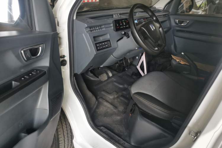 Used Farizon Xingxiang V 2023 V6E Zhonghang Lithium Battery 38.64kWh Value Edition Left Front Seat