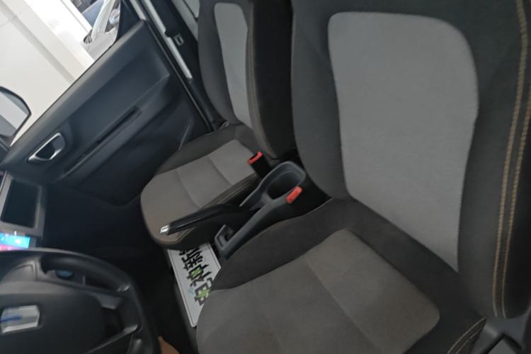 Used Farizon Xingxiang V 2023 V6E Guoxuan Hi-Tech 41.93 kWh Value Edition Left Rear Seat