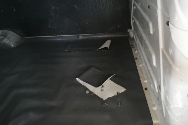 Used Farizon Xingxiang V 2023 V6E Zhonghang Lithium Battery 38.64kWh Value Edition Left Rear Seat