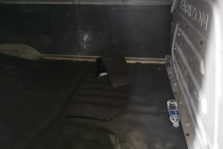Used Farizon Xingxiang V 2023 V6E Zhonghang Lithium Battery 38.64kWh Value Edition Left Rear Seat