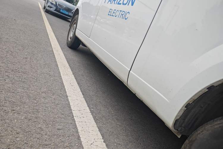 Used Farizon Xingxiang V 2023 V6E Guoxuan Hi-Tech 41.93 kWh Value Edition Left Side Sill