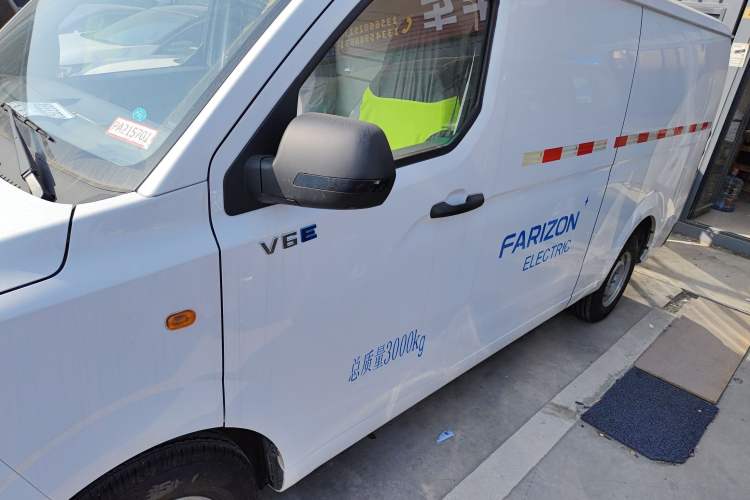 Used Farizon Xingxiang V 2023 V6E Zhonghang Lithium Battery 38.64kWh Value Edition Left Side