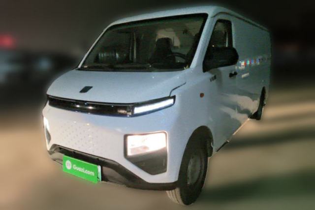 Used Farizon Xingxiang V 2023 V6E Guoxuan Hi-Tech 38.7 kWh Value Edition