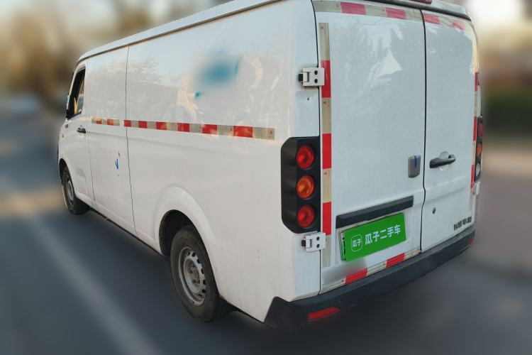 Used Farizon Xingxiang V 2023 V6E Guoxuan Hi-Tech 38.7 kWh Value Edition Rear Left 45 Deg