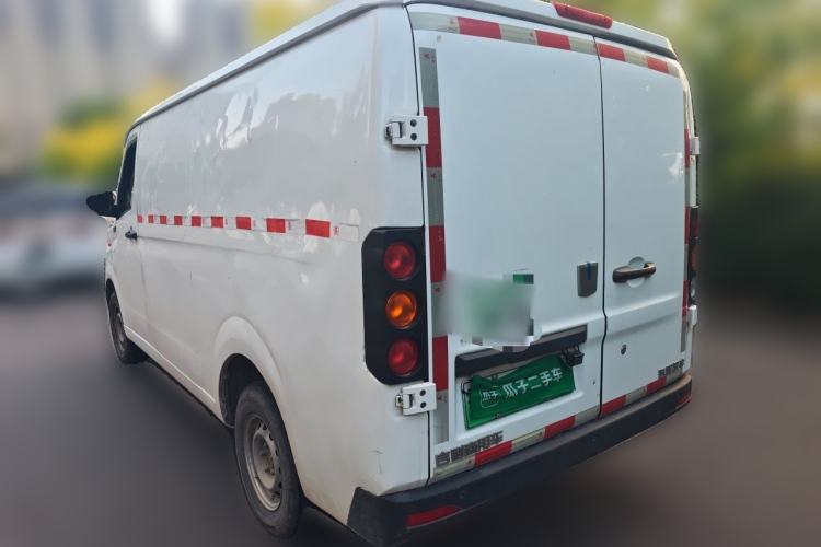 Used Farizon Xingxiang V 2023 V5E Guoxuan High-Tech 38.7 kWh Value Edition Rear Left 45 Deg