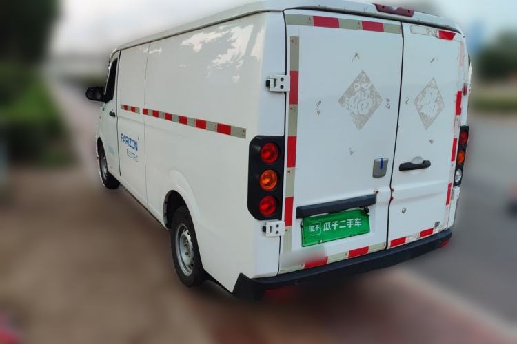Used Farizon Xingxiang V 2023 V6E Ningde Times 38.64 kWh Value Edition Rear Left 45 Deg