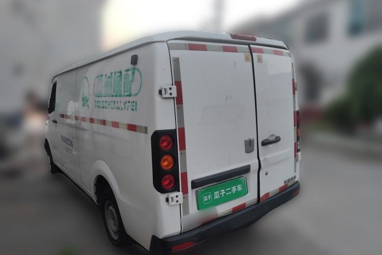 Used Farizon Xingxiang V 2023 V6E Ningde Times 41.86kWh Value Edition Rear Left 45 Deg