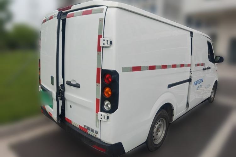 Used Farizon Xingxiang V 2023 V6E Ningde Times 41.86kWh Value Edition Rear Right 45 Deg