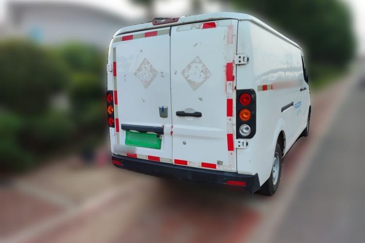 Used Farizon Xingxiang V 2023 V6E Ningde Times 38.64 kWh Value Edition Rear Right 45 Deg