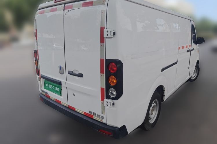 Used Farizon Xingxiang V 2023 V6E Guoxuan Hi-Tech 38.7 kWh Value Edition Rear Right 45 Deg