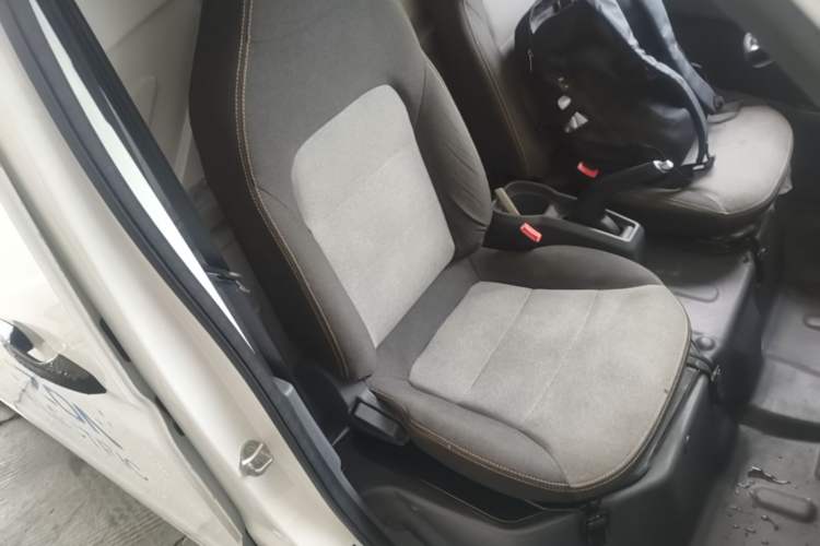 Used Farizon Xingxiang V 2023 V6E Guoxuan Hi-Tech 38.7 kWh Value Edition Right Front Seat