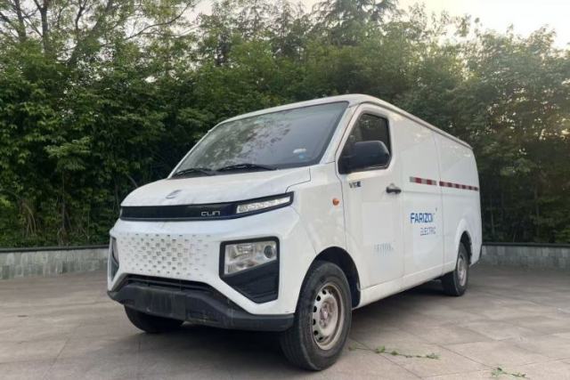 Used Farizon Xingxiang V 2023 V6E Zhonghang Lithium Battery 38.64kWh Value Edition
