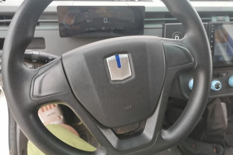 Used Farizon Xingxiang V 2023 V6E Zhonghang Lithium Battery 38.64kWh Value Edition Steering Wheel