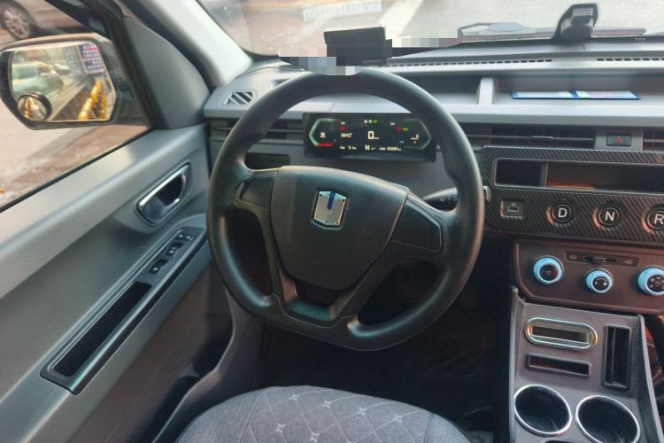 Used Farizon Xingxiang V 2023 V6E PLUS Guoxuan High-Tech 41.93 kWh Value Edition Steering Wheel