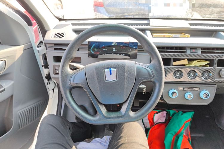 Used Farizon Xingxiang V 2023 V6E Zhonghang Lithium Battery 38.64kWh Value Edition Steering Wheel