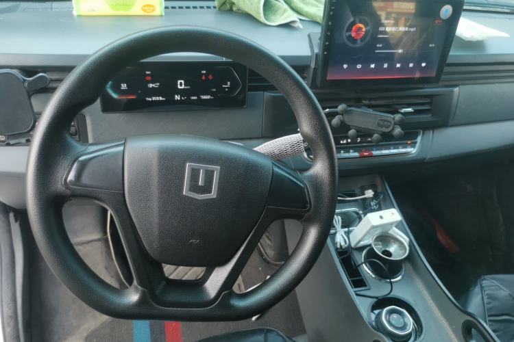 Used Farizon Xingxiang V 2023 V6E Guoxuan 41.93 kWh Feature Edition JHC6480BEV51 Steering Wheel