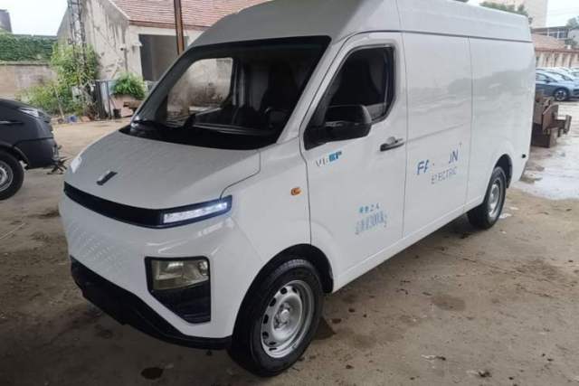 Used Farizon Xingxiang V 2023 V6E PLUS Ningde Era 41.86kWh 3rd-Generation Battery Pack – Value Edition