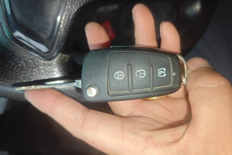 Used Farizon Xingxiang V 2023 V6E Guoxuan Hi-Tech 41.93 kWh Value Edition Vehicle Key