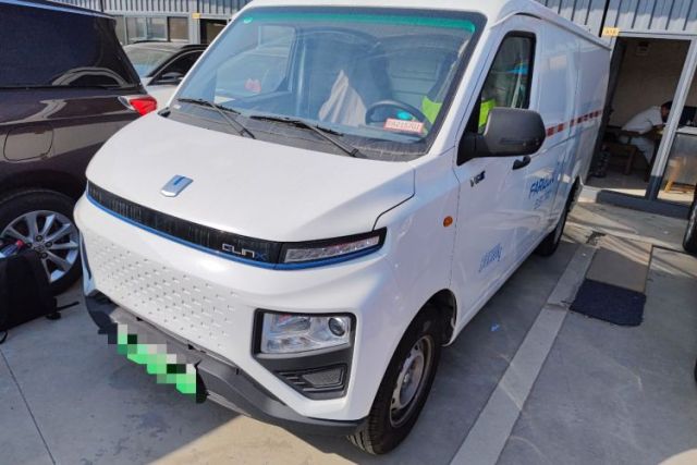 Used Farizon Xingxiang V 2023 V6E Zhonghang Lithium Battery 38.64kWh Value Edition