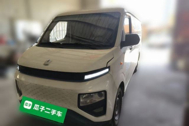 Used Farizon Xingxiang V 2023 V5E AVIC Lithium Battery 38.64kWh Value Edition