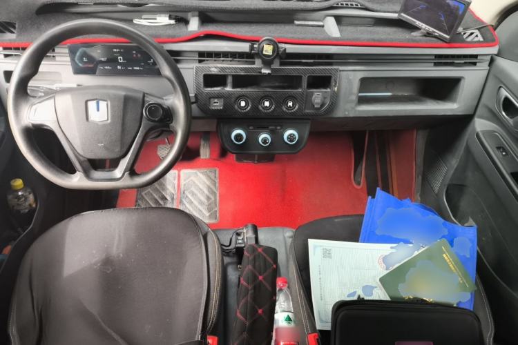 Used Farizon Xingxiang V 2023 V6E Ningde Times 41.86kWh Value Edition Center Console