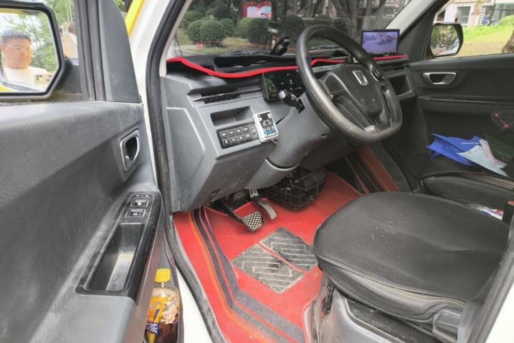 Used Farizon Xingxiang V 2023 V6E Ningde Times 41.86kWh Value Edition Driver Seat