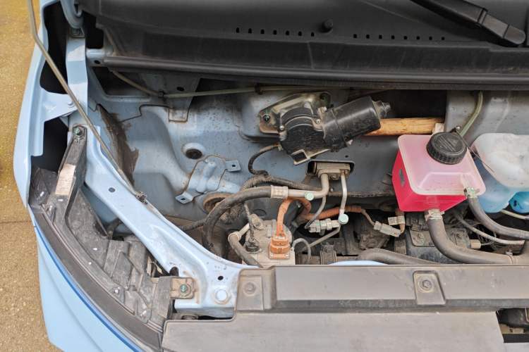 Used Farizon Xingxiang V 2024 Star Enjoy V7E 48.38 kWh Engine Bay Right