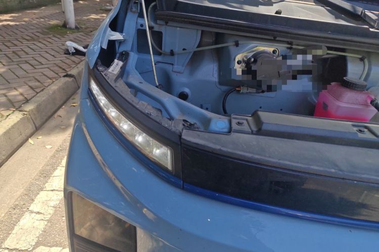 Used Farizon Xingxiang V 2024 Star Enjoy V6E Feature Edition Zhixin 46.08 kWh Right Front Headlight