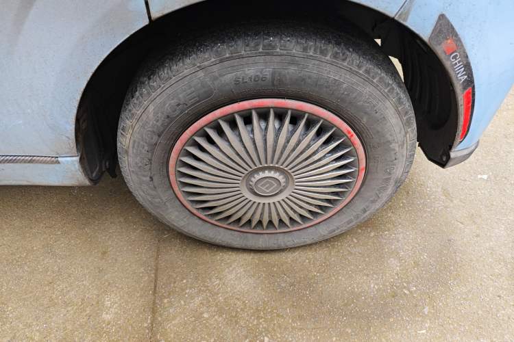 Used Farizon Xingxiang V 2024 Star Enjoy V7E 48.38 kWh Right Front Wheel Hub