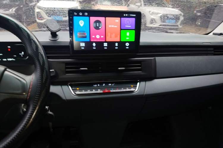 Used Farizon Xingxiang V 2024 Star Enjoy V6E Feature Edition Zhixin 46.08 kWh Audio And AC Panel