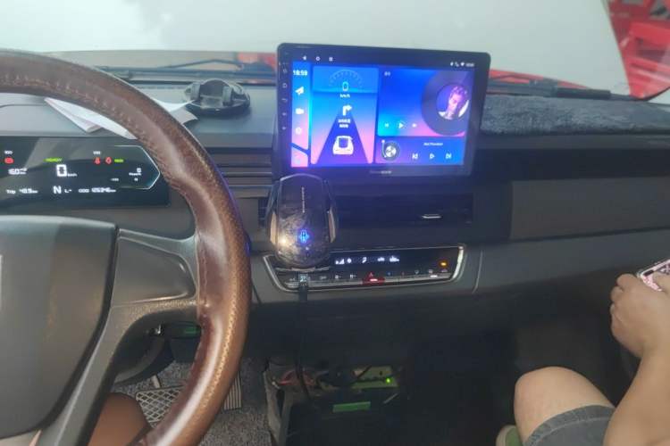 Used Farizon Xingxiang V 2024 Star Enjoy V6E Feature Edition Zhixin 46.08 kWh Audio And AC Panel