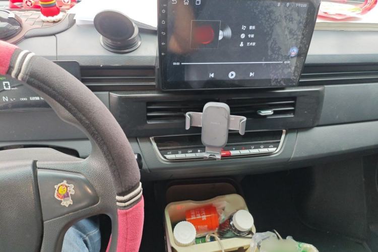 Used Farizon Xingxiang V 2024 Star Enjoy V6E Feature Edition Zhixin 46.08 kWh Audio And AC Panel