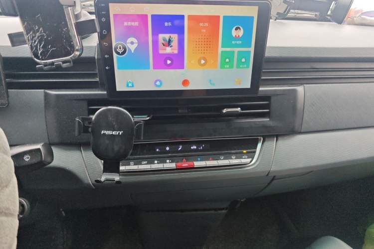 Used Farizon Xingxiang V 2024 Star Enjoy V6E Feature Edition with CATL 41.86 kWh Audio And AC Panel
