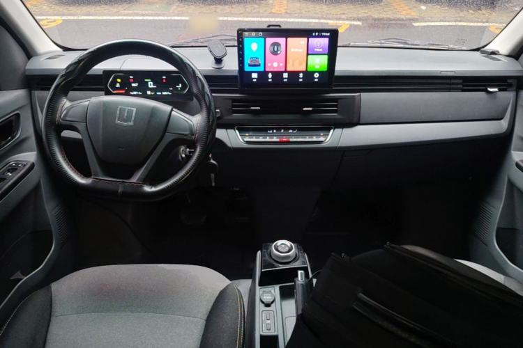 Used Farizon Xingxiang V 2024 Star Enjoy V6E Feature Edition Zhixin 46.08 kWh Center Console
