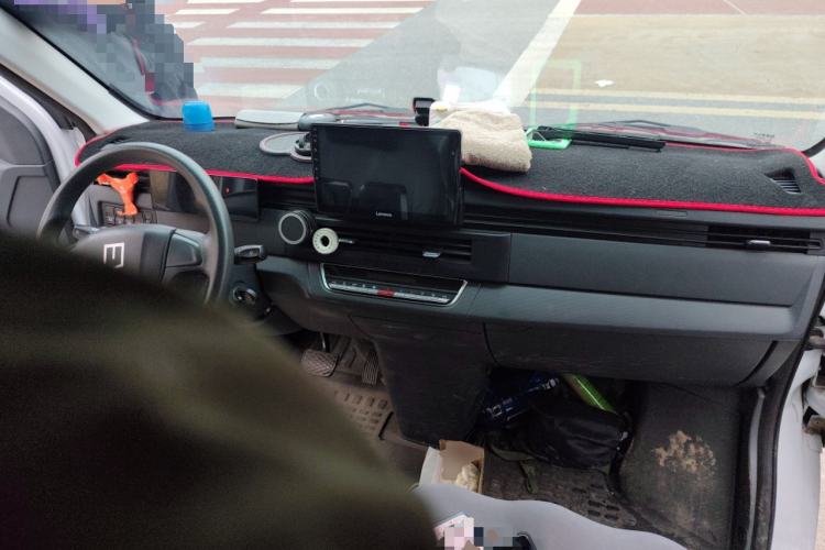 Used Farizon Xingxiang V 2024 Star Enjoy V6E Feature Edition Xuanwu 41.055 kWh Center Console