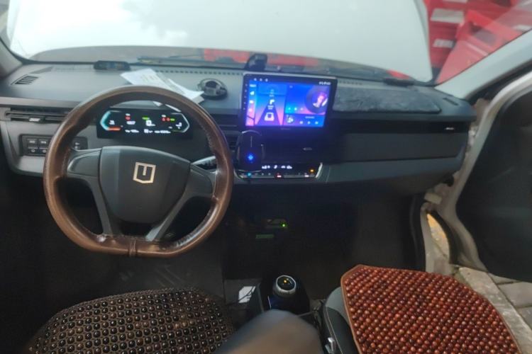 Used Farizon Xingxiang V 2024 Star Enjoy V6E Feature Edition Zhixin 46.08 kWh Center Console