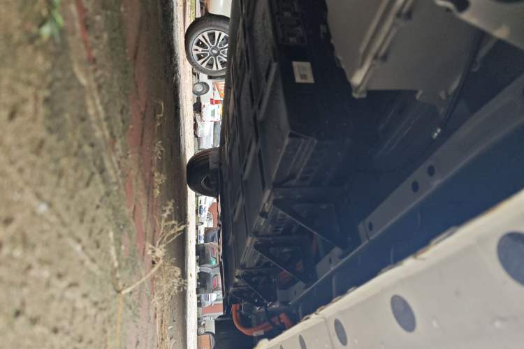 Used Farizon Xingxiang V 2024 Star Enjoy V6E Feature Edition Zhixin 46.08 kWh Chassis Rear Right