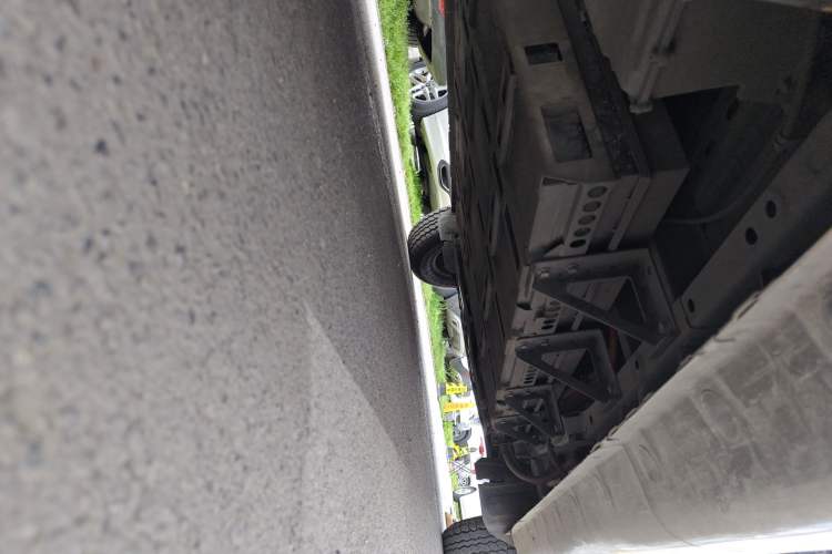 Used Farizon Xingxiang V 2024 Star Enjoy V6E Feature Edition Zhixin 46.08 kWh Chassis Rear Right