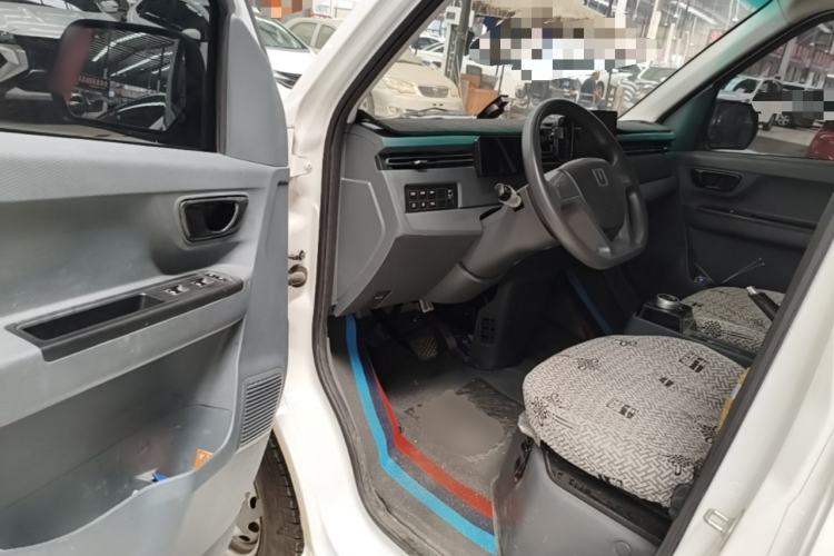 Used Farizon Xingxiang V 2024 Star Enjoy V6E Feature Edition Zhixin 46.08 kWh Driver Seat