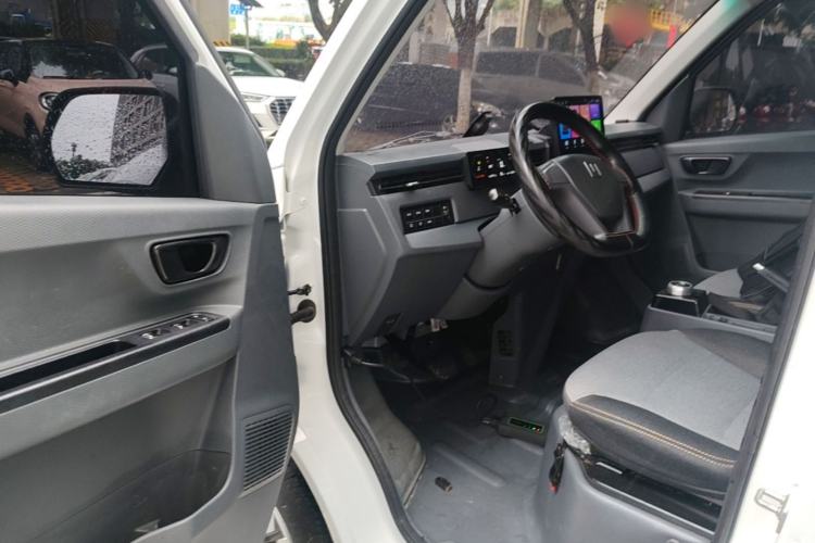 Used Farizon Xingxiang V 2024 Star Enjoy V6E Feature Edition Zhixin 46.08 kWh Driver Seat