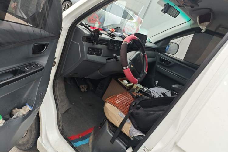 Used Farizon Xingxiang V 2024 Star Enjoy V6E Feature Edition Zhixin 46.08 kWh Driver Seat