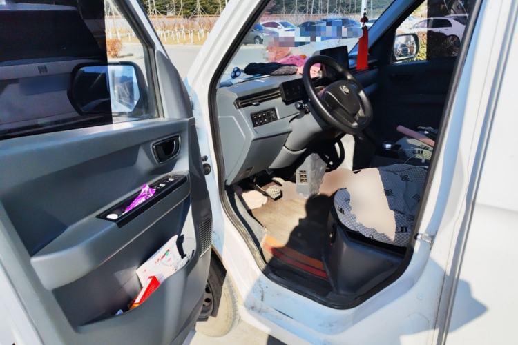 Used Farizon Xingxiang V 2024 Star Enjoy V6E Feature Edition Zhixin 46.08 kWh Driver Seat