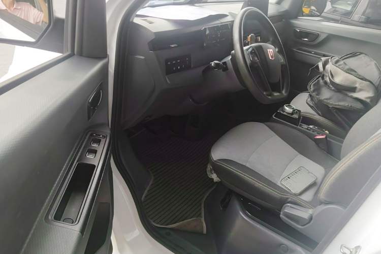 Used Farizon Xingxiang V 2024 Star Enjoy V6E Feature Edition Zhixin 46.08 kWh Driver Seat