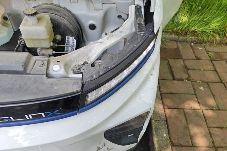 Used Farizon Xingxiang V 2024 Star Enjoy V6E Feature Edition Xuanwu 41.055 kWh Engine Bay Left