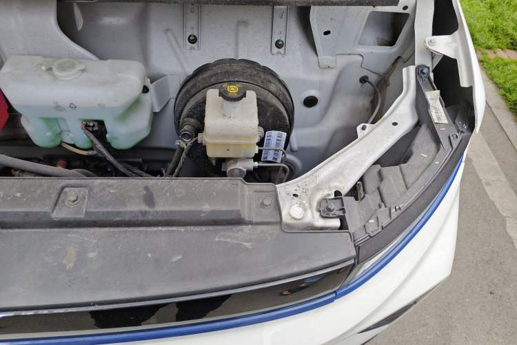 Used Farizon Xingxiang V 2024 Star Enjoy V6E Feature Edition Zhixin 46.08 kWh Engine Bay Left